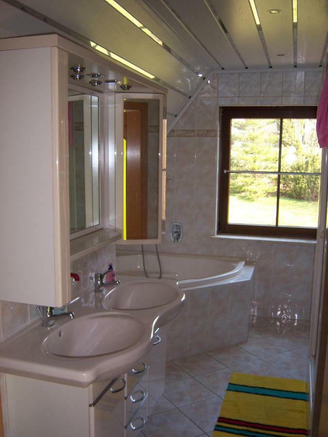 Ferienwohnung "An Der St. Ludmila" Crostwitz Exteriör bild