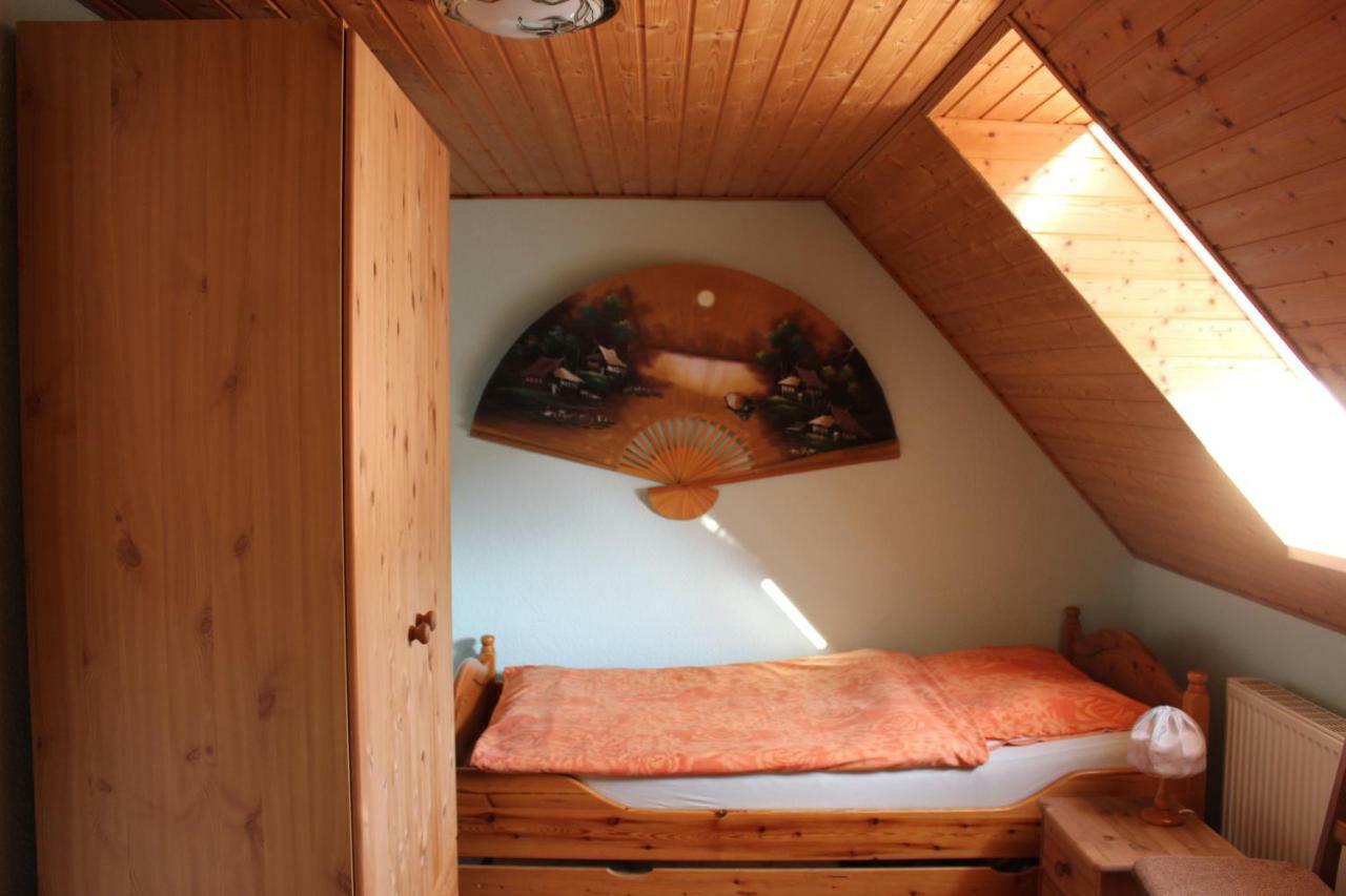 Ferienwohnung "An Der St. Ludmila" Crostwitz Exteriör bild